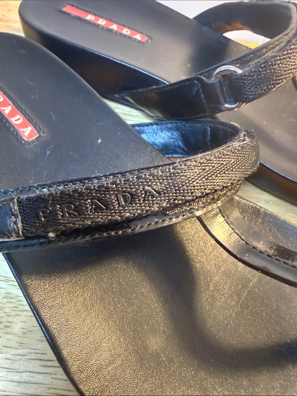 Prada Black Leather Thong Sandals with Red Logo Inset - Picture 4 of 6